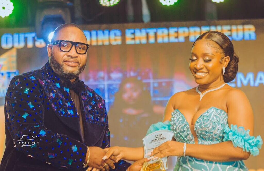 CEO Stone Cafe, Asiwaju Olalere, Bags Outstanding Personality Of The Year Award From Lead City University